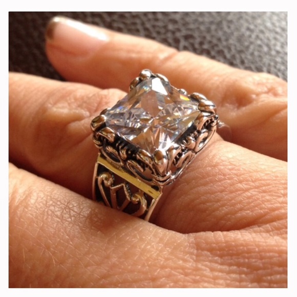 Silpada Uptown Ring - Picture 2 of 3